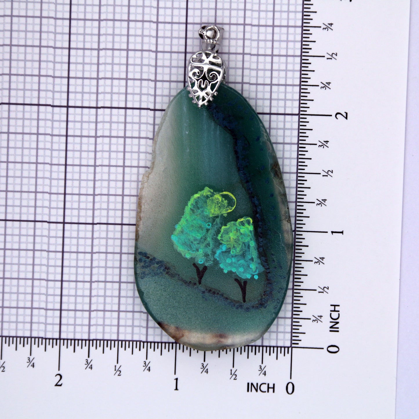 Agate Pendant - Cave Trees